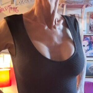 ADORABLE- NEVER-WORN (except in this video post) GREY MINI DRESS!!!